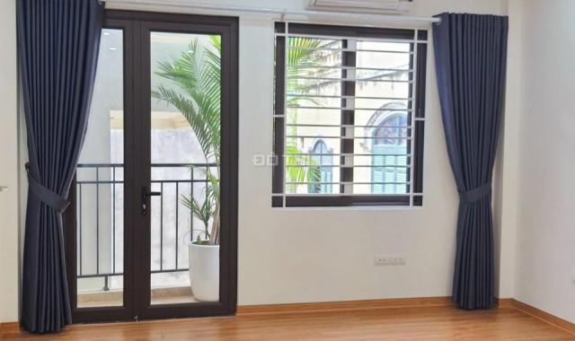 Bán nhà Ngõ 41 Thái Hà, Đống Đa, nhà mới 40 m2x 6T, ngõ thoáng rộng, cách ô tô 50m.