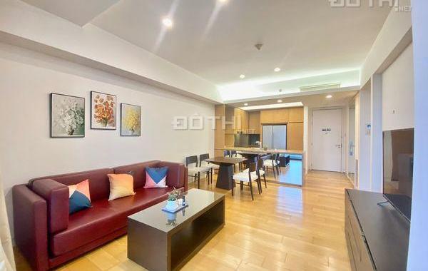 Cho thuê căn hộ chung cư Indochina 241 Xuân Thủy, tầng 18, 2PN, 2WC, đủ nội thất, nhà đẹp
