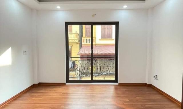 Bán nhà ngõ 3 Cầu Bươu Thanh Liệt 35m2 5 tầng 2.7 tỷ