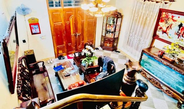 Bán nhà phố Võ Chí Công, 60m x 4 tầng, ở và kinh doanh giá 7 tỷ
