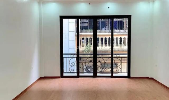 Bán Nhà 35.5m2 gần Cầu Diễn - Bắc Từ Liêm - Dân xây đơn lập