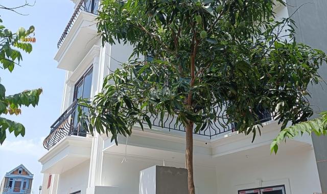 Bán nhà Vân Nội Đông Anh 3 tầng mới xây 58m2. Gần cầu Nhật Tân giá chỉ 2x tỷ. LH 0384 952 789