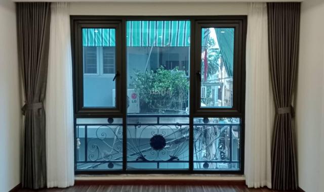 Cần Bán căn  nhà riêng tại ngõ  Khương Đình,  Nguyễn Trãi  Thanh Xuân dt 39 m2 giá chỉ 5,25  tỷ