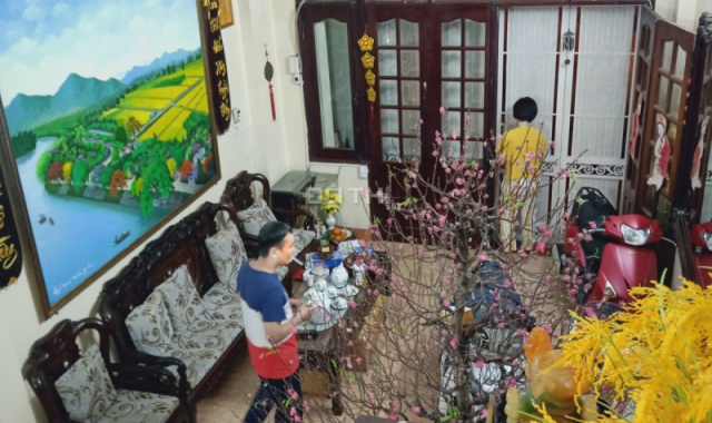Bán gấp nhà Khúc Thừa Dụ ô tô kinh doanh 53m2 x4 tầng MT 4m giá 6.8 tỷ LH 0929218668