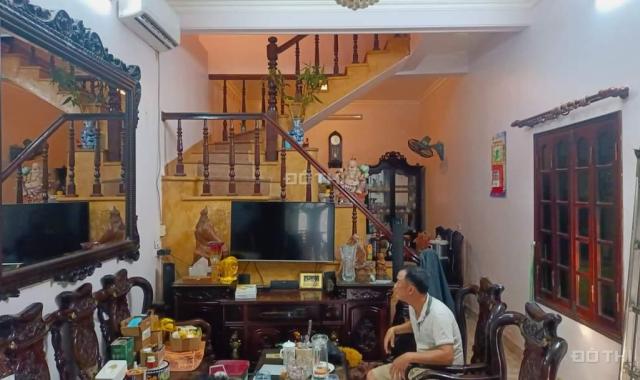 Bán nhà mặt phố vỉa hè Ngọc Hồi 56m 5 tầng mt 5m giá 6.45 tỷ 0904154168