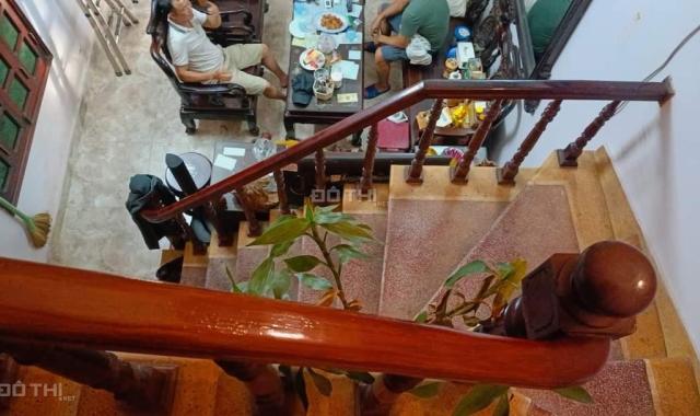 Bán nhà mặt phố vỉa hè Ngọc Hồi 56m 5 tầng mt 5m giá 6.45 tỷ 0904154168