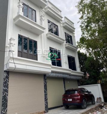 Bán nhà mới xây 45m, đường ô tô giá rẻ tại Vân Nội Đông Anh