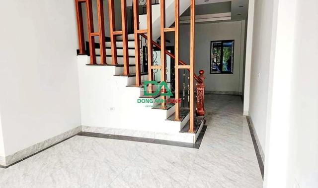 Bán nhà mới xây 45m, đường ô tô giá rẻ tại Vân Nội Đông Anh