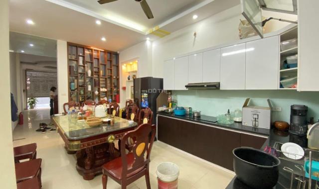 Bán Nhà Quận Đống Đa, Phân Lô Phố Trường Trinh 60m x 5T, Giá 11.8 ty.