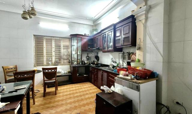 Bán Nhà Phố Kim Đồng, 45m2, MT 6,7m, Ô TÔ, Ngõ Thông, 4,7 tỷ