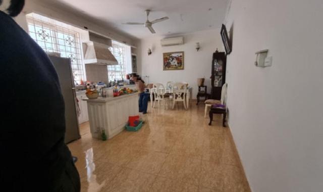 Cho thuê nhà Tô Ngọc Vân 67m2 x 3 tầng full đồ về ở ngay