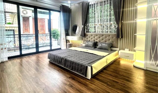 Bán nhà mặt phố TÂN MAI, HOÀNG MAI, 75M X 6T X 6M, GIÁ CHỈ 10 TỶ, Ô TÔ VÀO NHÀ, THANG MÁY
