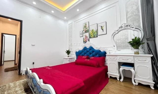 Cần bán gấp nhà phố Trần Bình 38m2, 4T, đẹp lung linh, tặng full nội thất, về ở ngay, 4.15 tỷ
