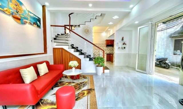 NHÀ ĐẸP LÔ GÓC 2 MẶT TIỀN ĐƯỜNG XE HƠI - GIÁ CHỈ 4 TỶ