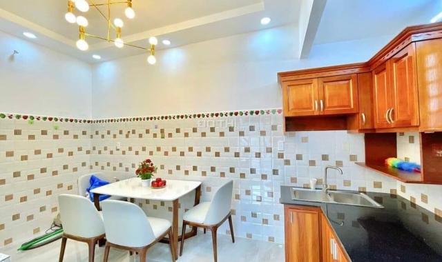 NHÀ ĐẸP LÔ GÓC 2 MẶT TIỀN ĐƯỜNG XE HƠI - GIÁ CHỈ 4 TỶ