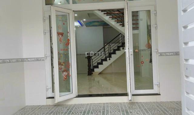 Bán nhà sổ hồng riêng đường hà Huy Giáp, phường Thạnh Xuân, Quận 12 đúc một trệt, hai lầu