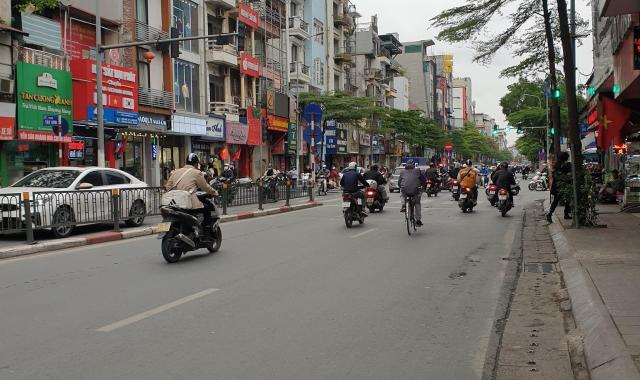 Nhà Đẹp Quận Đống Đa, Mặt Phố Tây Sơn 80m x 3T, Giá hơn 23 tỷ.