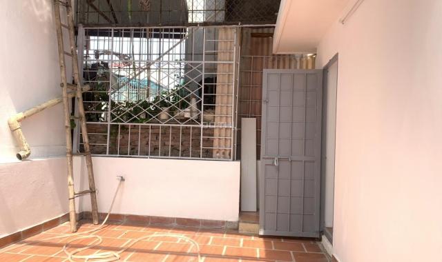 Bán nhà Hoàng Hoa Thám, Vĩnh Phúc, Ba Đình 73.4m2 xây 4 tầng, 2 mặt thoáng giá 5.8 tỷ