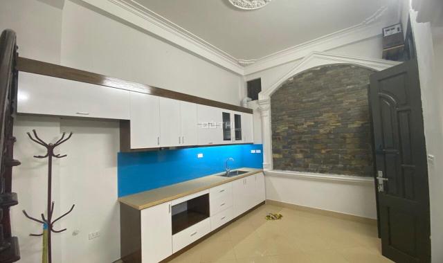 Bán nhà Hoàng Hoa Thám, Vĩnh Phúc, Ba Đình 73.4m2 xây 4 tầng, 2 mặt thoáng giá 5.8 tỷ