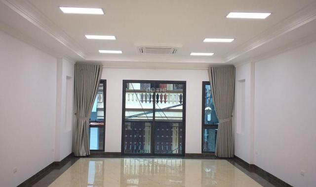 Bán nhà riêng tại Phố Hoàng Cầu, Phường Ô Chợ Dừa, Đống Đa, Hà Nội diện tích 80m2 giá 30.5 Tỷ
