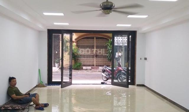 Bán nhà riêng tại Phố Hoàng Cầu, Phường Ô Chợ Dừa, Đống Đa, Hà Nội diện tích 80m2 giá 30.5 Tỷ