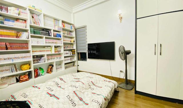 Chủ cần bán nhà 4 tầng Doãn Kế Thiện, DT 50m mặt tiền 4.6m các 15m ô tô đô giá 6 tỷ:0981,129,026