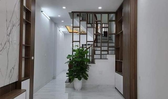 Chủ cần bán gấp nhà 40m 4 tầng ô tô đỗ qua nhà đỗ dừng thoải mái nhỉnh 3 tỷ