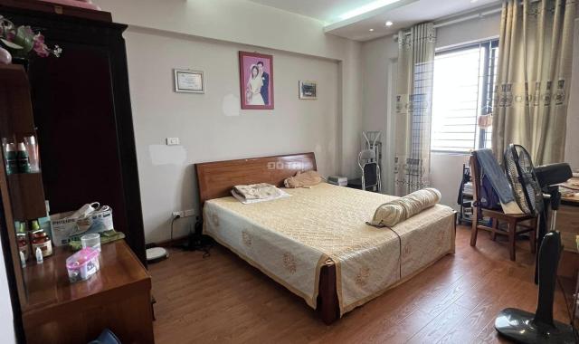 Cực hiếm chung cư Xuân Mai, Hà Đông, Mới đẹp – lô góc – Tặng full nội thất, 120m2 – 3.3 tỷ..