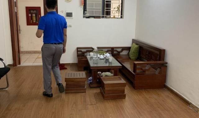 Bán căn hộ Khu ĐTM Mỹ Đình II 68m2 2PN full nội thất, giá 2,1 tỷ