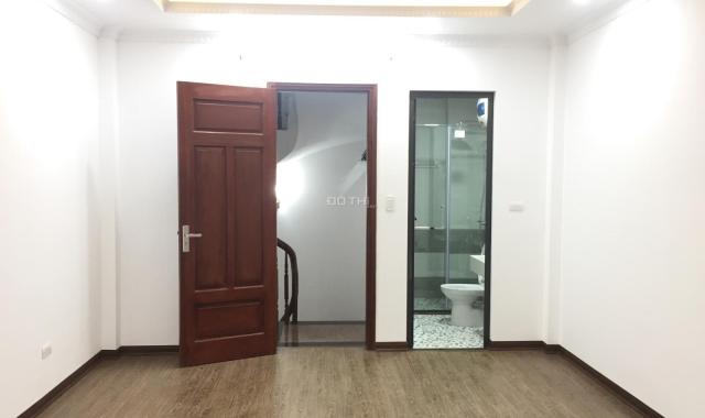 Bán nhà ngõ 173 Hoàng Hoa Thám, Ba Đình 35m2 xây 5 tầng mới, nhà đẹp ngõ rộng giá 4.6 tỷ