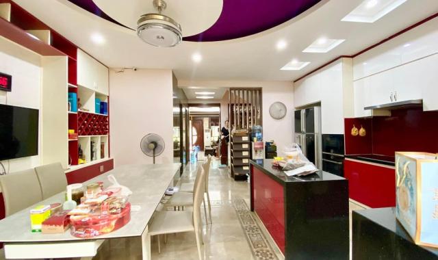 Biệt thự vip, phố Giải Phóng, quận Hoàng Mai, 130m2 x 6T, giá 2x tỷ