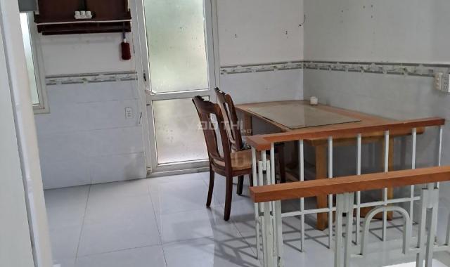 ✅✅ cho thuê nhà nguyên căn - HXH tới cửa - Đường phạm Hữu Lầu Q 7- Dt 5x6 - Lầu + 2pn - Giá 7 triệu