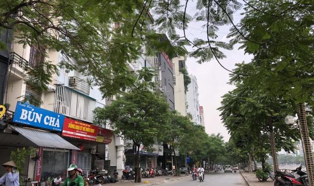 Bán mặt phố Khương Đình - Quận Thanh Xuân 70m² giá 11 tỷ có nhà 4 tầng, vỉa hè rộng, kinh doanh