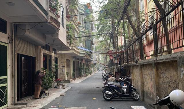 Chùa Bộc, ô tô tải vào nhà, 4 tầng, 2 mặt ngõ, ở & kinh doanh tốt, nhỉnh 8 tỷ