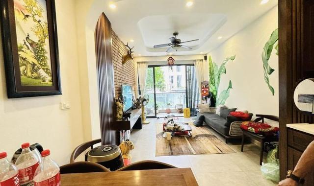 Đống Đa, ngõ to hơn phố, sát hồ Hoàng Cầu, 5 tầng, 2 thoáng, tầng 1 cho thuê 260 triệu/năm