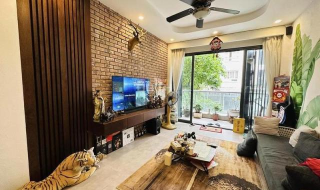 Đống Đa, ngõ to hơn phố, sát hồ Hoàng Cầu, 5 tầng, 2 thoáng, tầng 1 cho thuê 260 triệu/năm