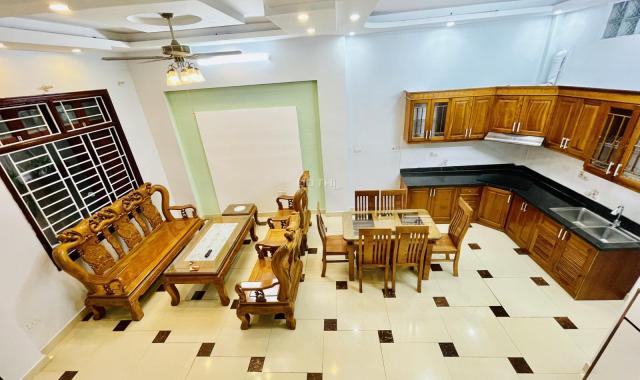 Bán nhà Nguyễn Khang, Cầu Giấy 46m2 xây 5 tầng, cách đường ô tô 10m giá 4,95 tỷ