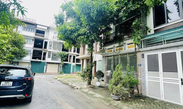 Hàng xóm KĐT Định Công, phân lô, vỉa hè, 55m2 x 6T, giá 11 tỷ