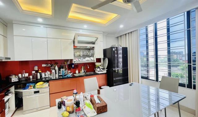 Hàng xóm KĐT Định Công, phân lô, vỉa hè, 55m2 x 6T, giá 11 tỷ