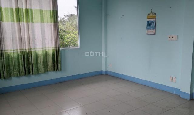 Cho thuê kho xưởng 1000m2 DT 835, Lộc Tiên, huyện Cần Giuộc, Long An