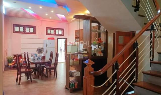 Bán nhà phân lô ôtô đỗ cửa 75m2 phố Đặng Thai Mai Quảng An Tây Hồ