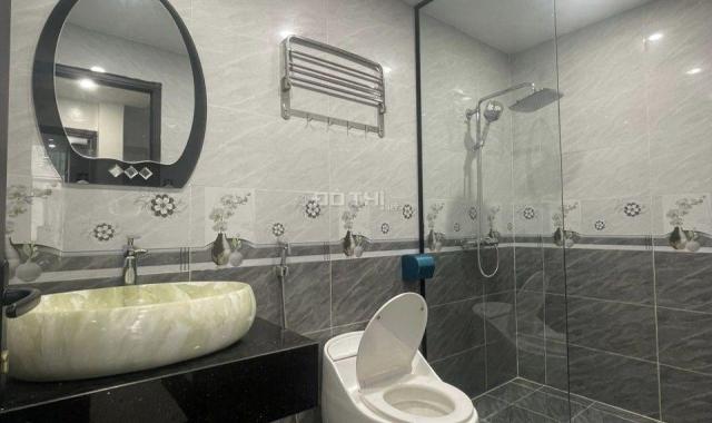 Ở đây có nhà mặt phố giá cực rẻ cần bán nhanh