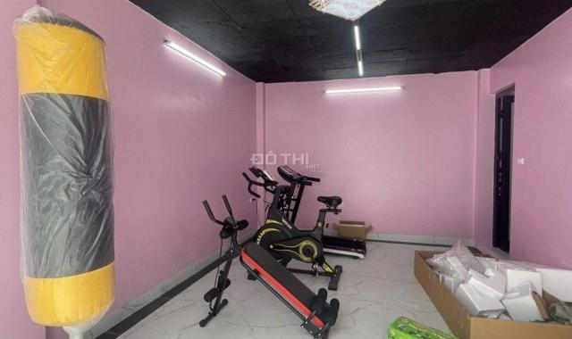 Ở đây có nhà mặt phố giá cực rẻ cần bán nhanh