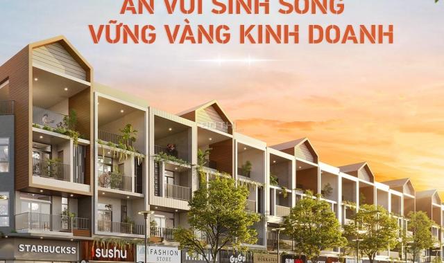 Nhà 1 trệt 3 lầu 3 mặt tiền đường lớn Thủ Dầu Một - Thành Phố Mới Bình Dương giá rẻ