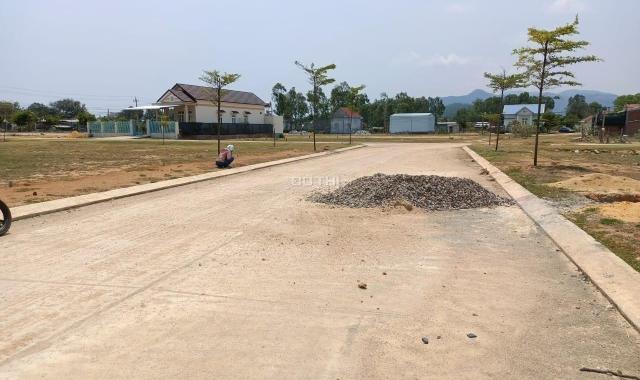 Cần bán gấp nhiều lô đất ở Tân Thanh - xã Cát Hải và xã Cát Khánh - huyện Phù Cát - tỉnh Bình Định