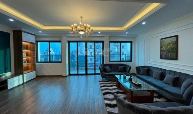 Bán nhà riêng tại phố Hoàng Cầu, phường Ô Chợ Dừa, Đống Đa, Hà Nội diện tích 80m2 giá 30.5 tỷ