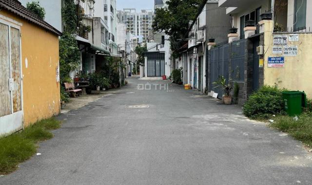 Bán dãy nhà trọ đường 20 Hiệp Bình Chánh, ngang 7,5m, xây dựng 3 lầu, giá 10.4tỷ, có 8 phòng trọ
