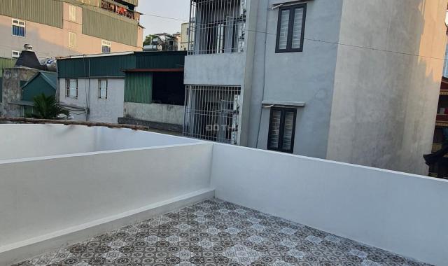Bán nhà ngõ Đê La Thành, Đống Đa DT40m2x5 tầng, 6PN rộng, ngõ rộng gần phố giá 5,4 tỷ