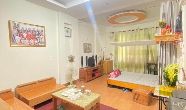 Hoàng Hoa Thám lô góc - nhà 3 mặt ngõ - 34m2 x 5 tầng, 5 tỷ