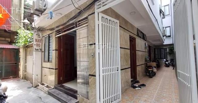 Lô góc 38m2 gần phố Trần Cung cần bán gấp